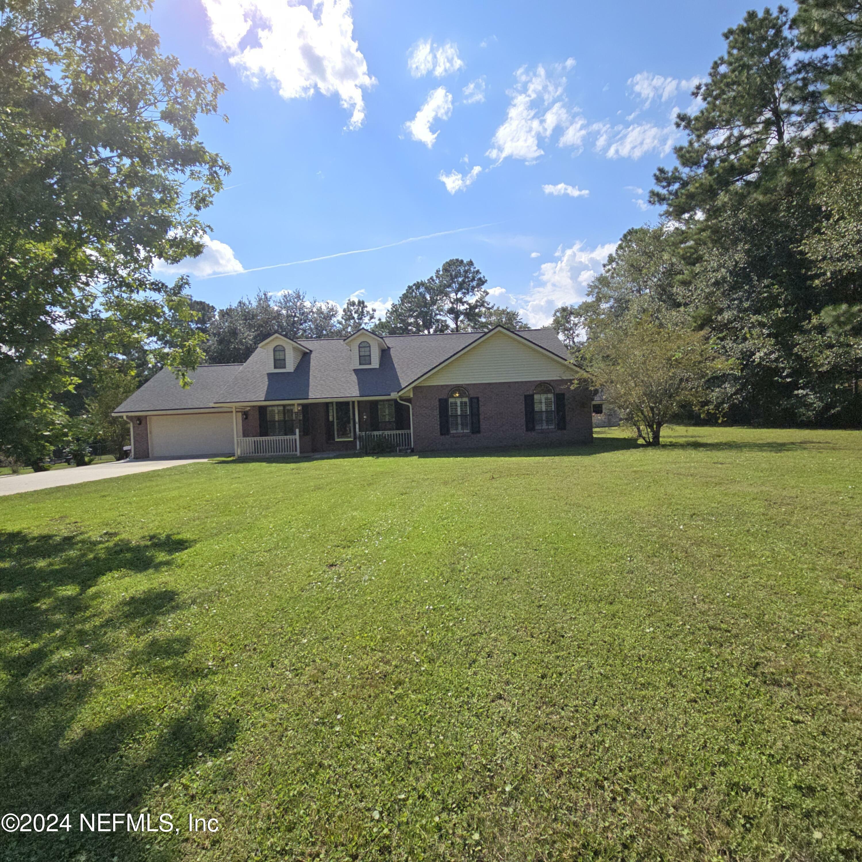 Property Photo:  8082 Yellow Pine Circle  FL 32040 