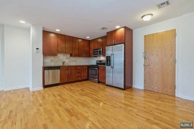 Property Photo:  17 Meadow Road 104  NJ 07070 