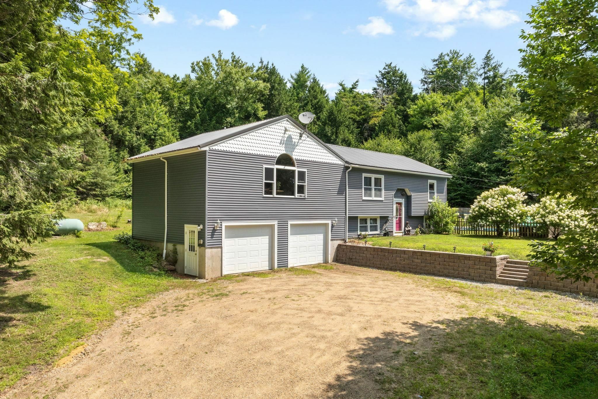 Property Photo:  351 Pittsfield Road  NH 03307 