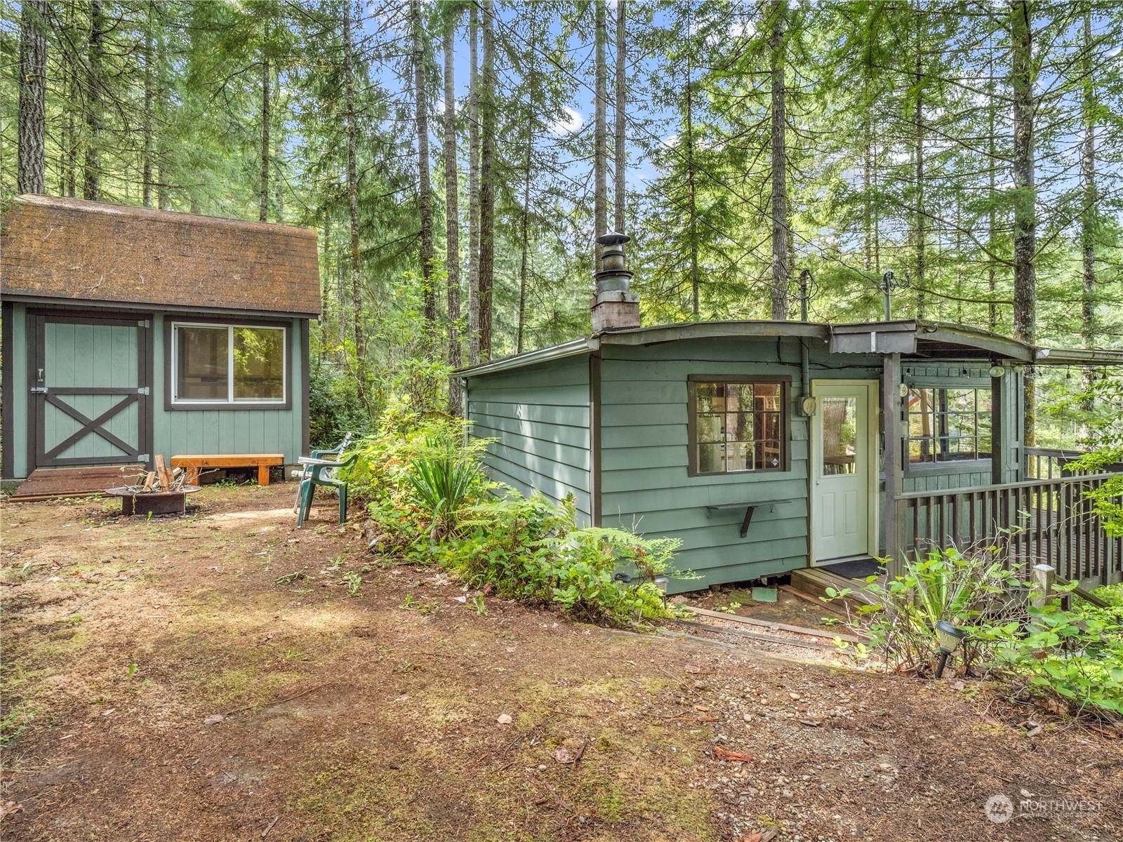 Property Photo:  161 NE Circle Drive  WA 98588 