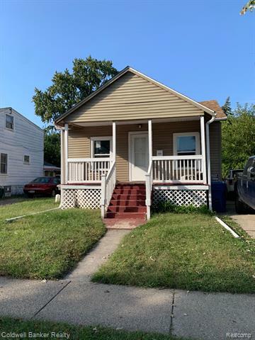 Property Photo:  7527 Paige Avenue  MI 48091 