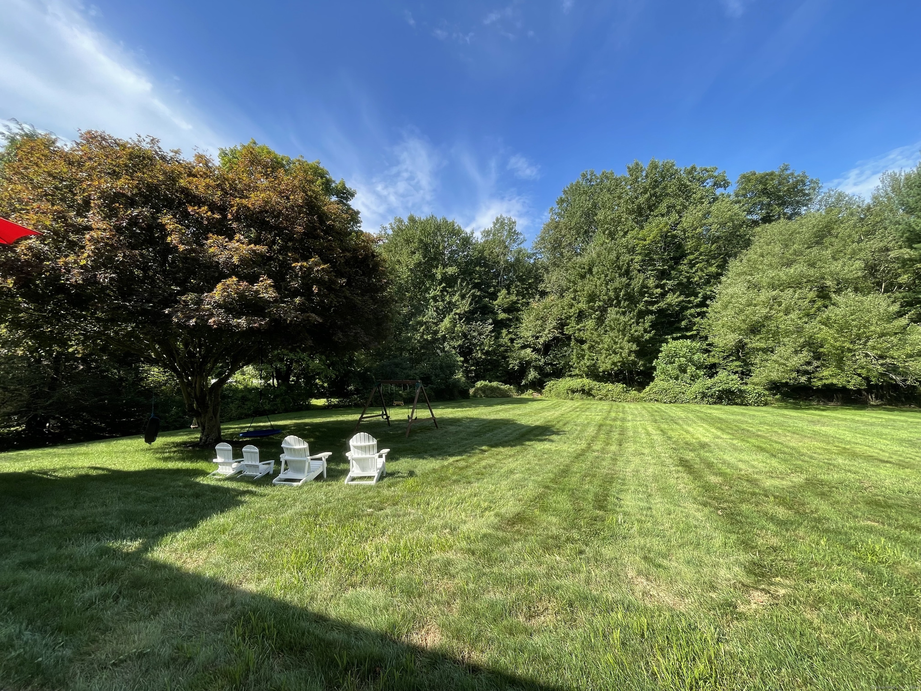 Property Photo:  5 Brookwood Drive  CT 06470 