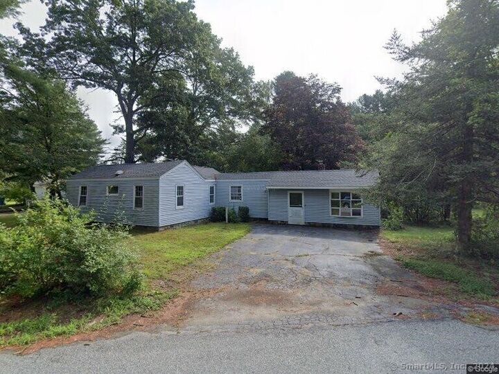 6 Gungy Road  Salem CT 06420 photo