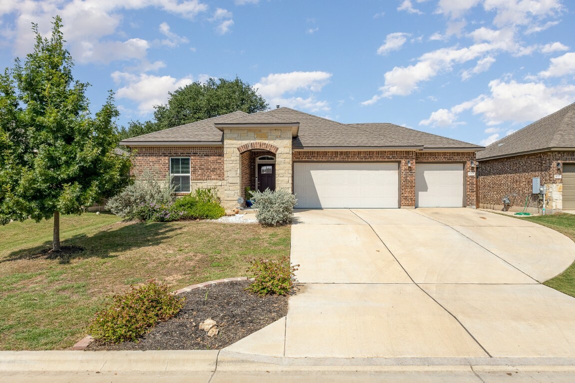 Property Photo:  4313 Rockbrook Farms Lane  TX 78628 