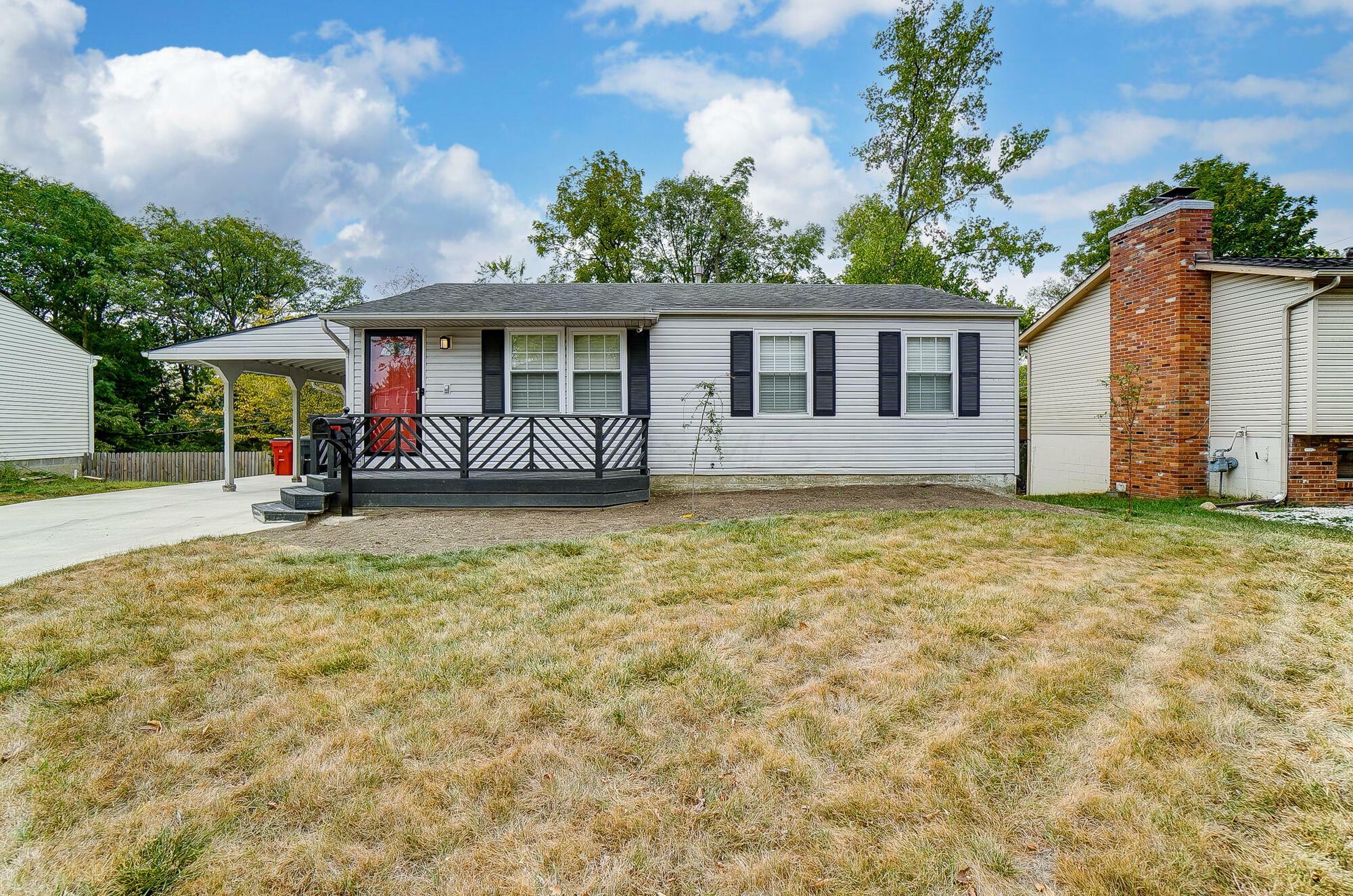 Property Photo:  2567 Vernal Drive  OH 43123 