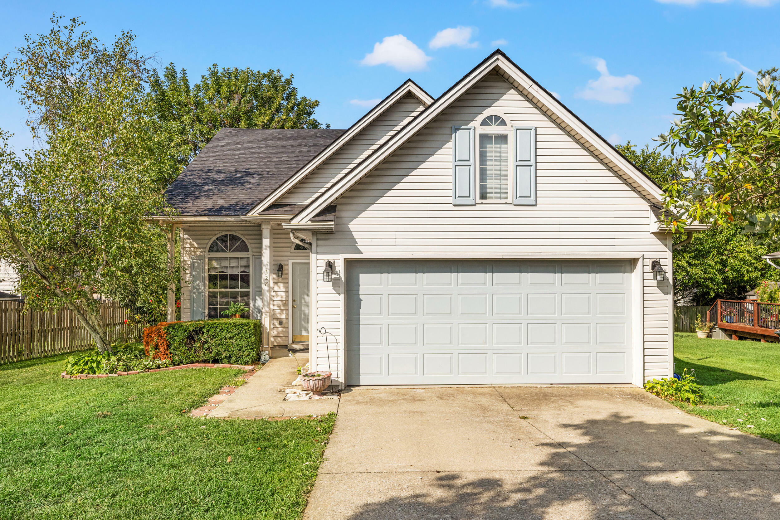 Property Photo: 328 Preakness Drive KY 40516