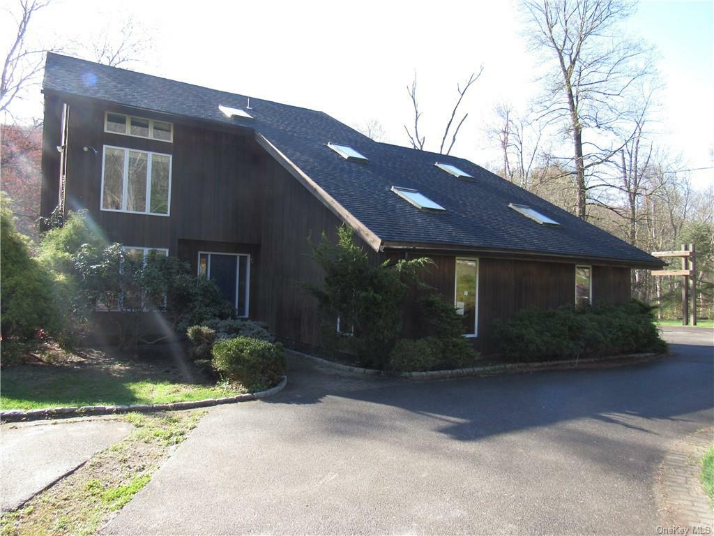 Property Photo:  472 Sprout Brook Road  NY 10524 