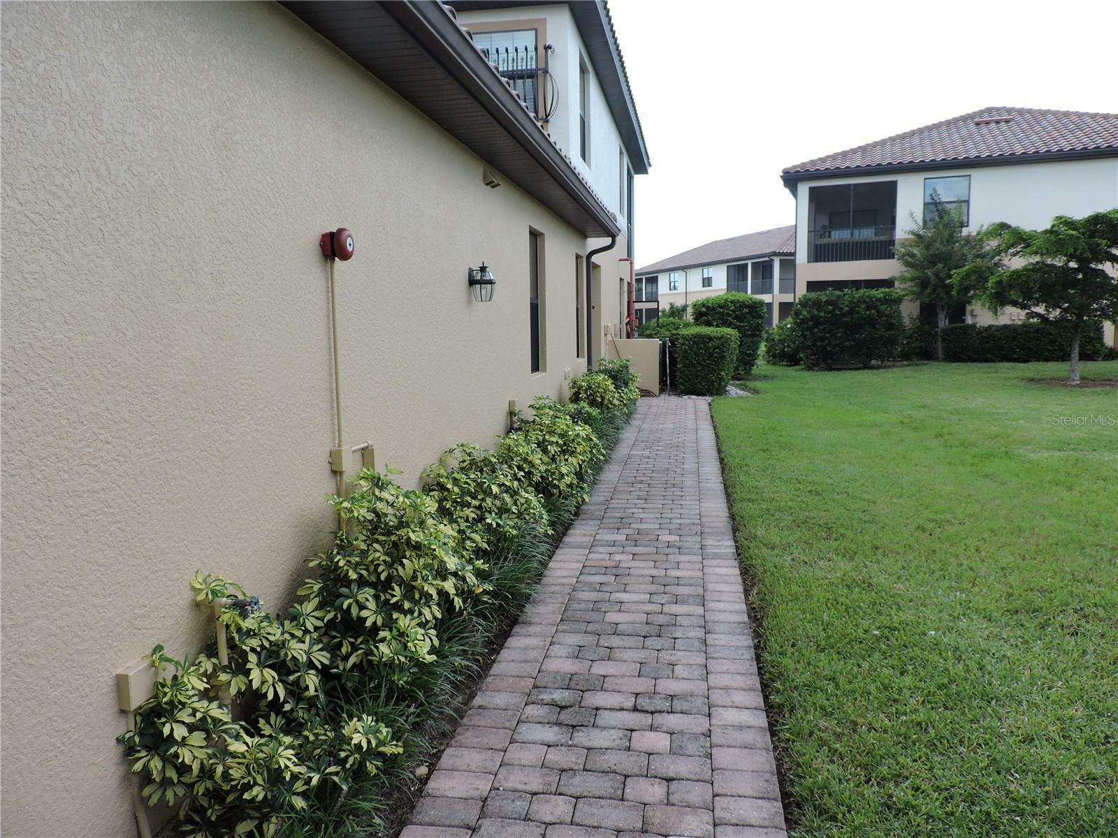 Property Photo:  20201 Ragazza Circle 102  FL 34293 