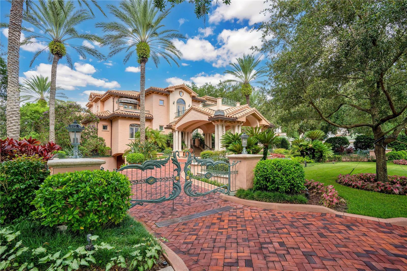 Property Photo: 6324 Deacon Circle FL 34786