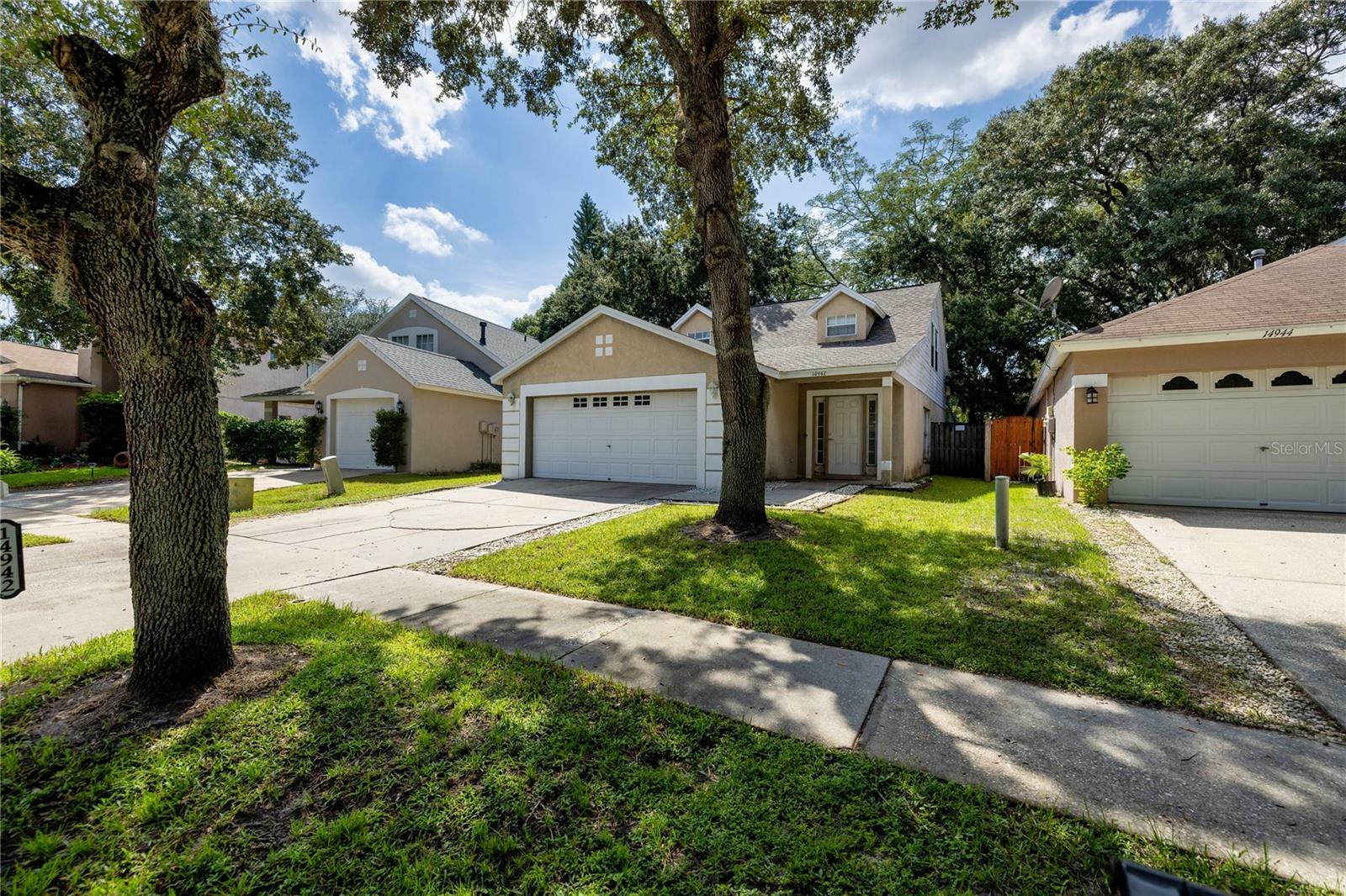 Property Photo:  14942 Deer Meadow Drive  FL 33559 