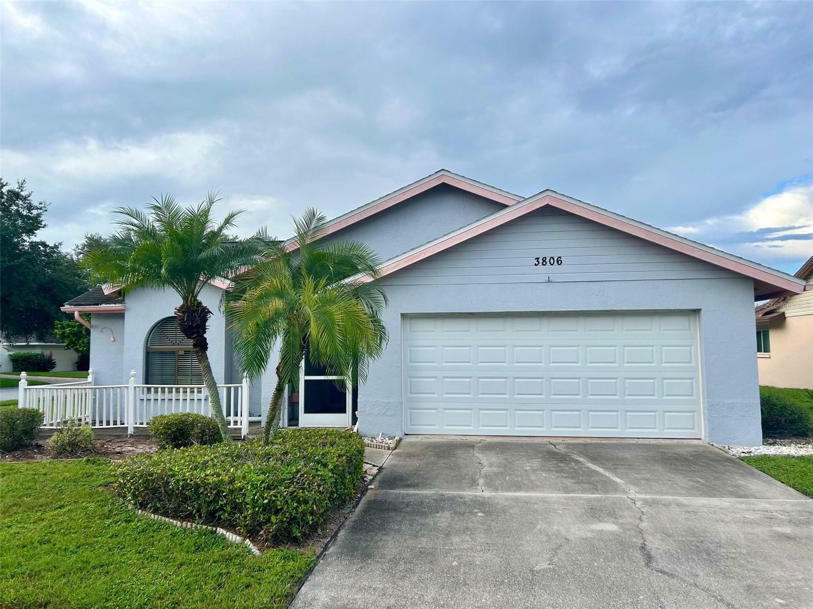 Property Photo:  3806 78th Avenue Circle E  FL 34243 