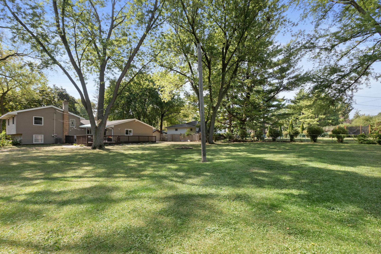 Property Photo:  23W572 Turner Avenue  IL 60172 