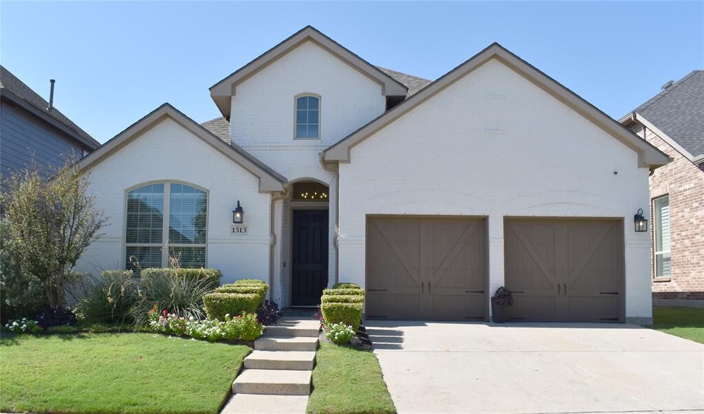 Property Photo:  1513 1st Street  TX 76226 