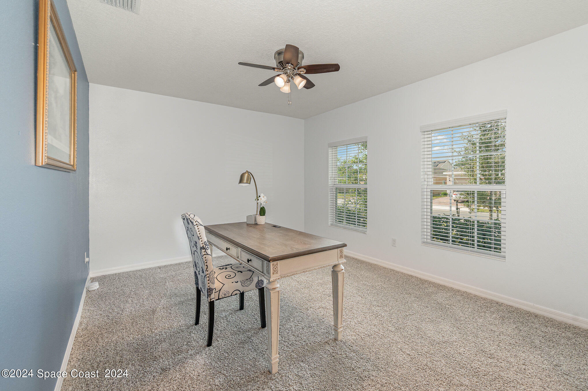 Property Photo:  515 Darshire Avenue  FL 32736 