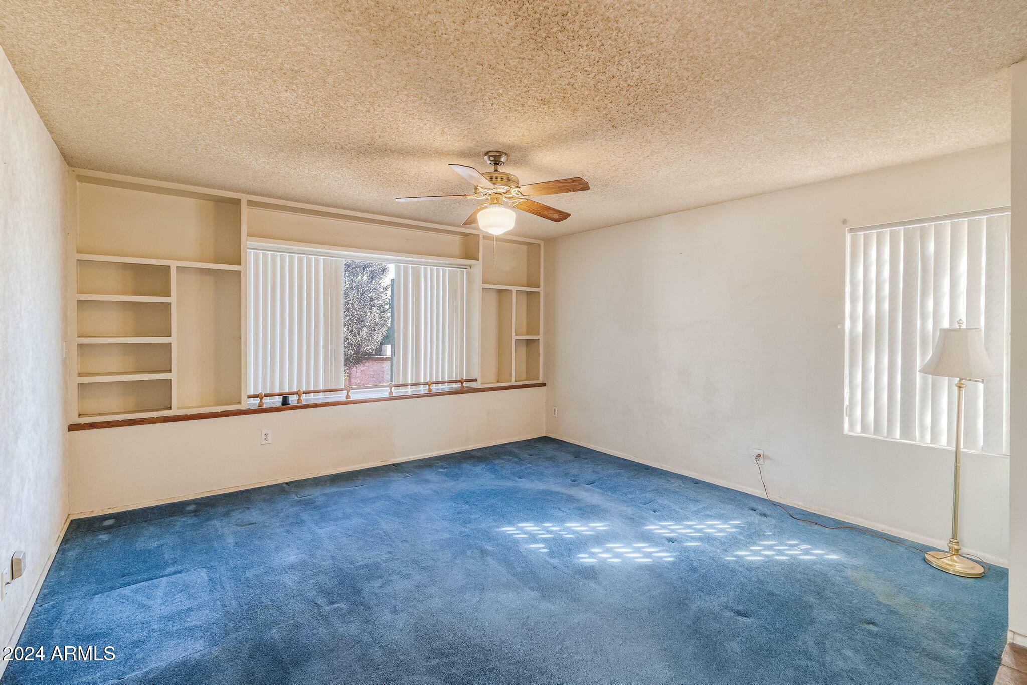 Property Photo:  818 N 87th Street  AZ 85257 