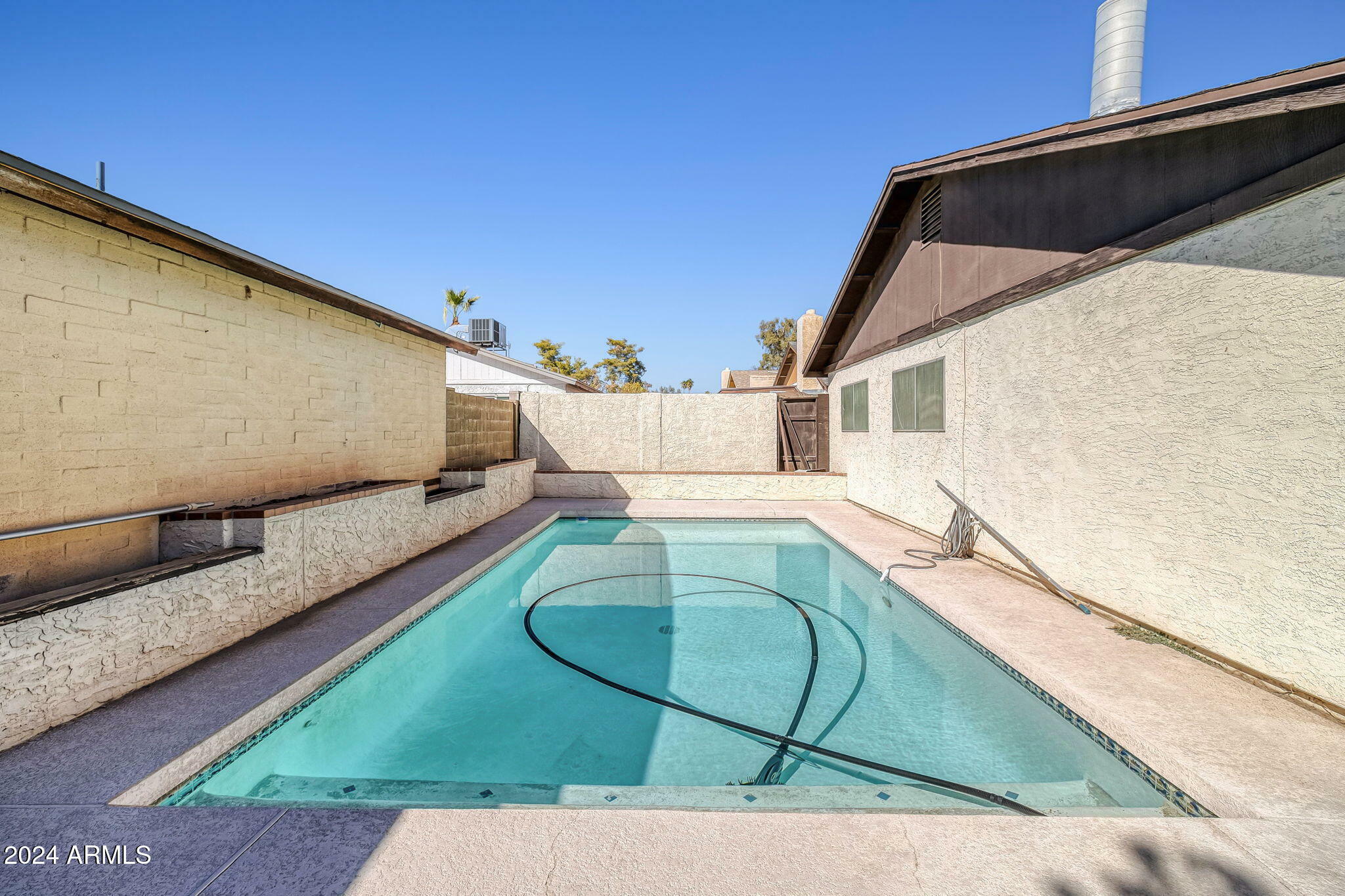 Property Photo:  818 N 87th Street  AZ 85257 