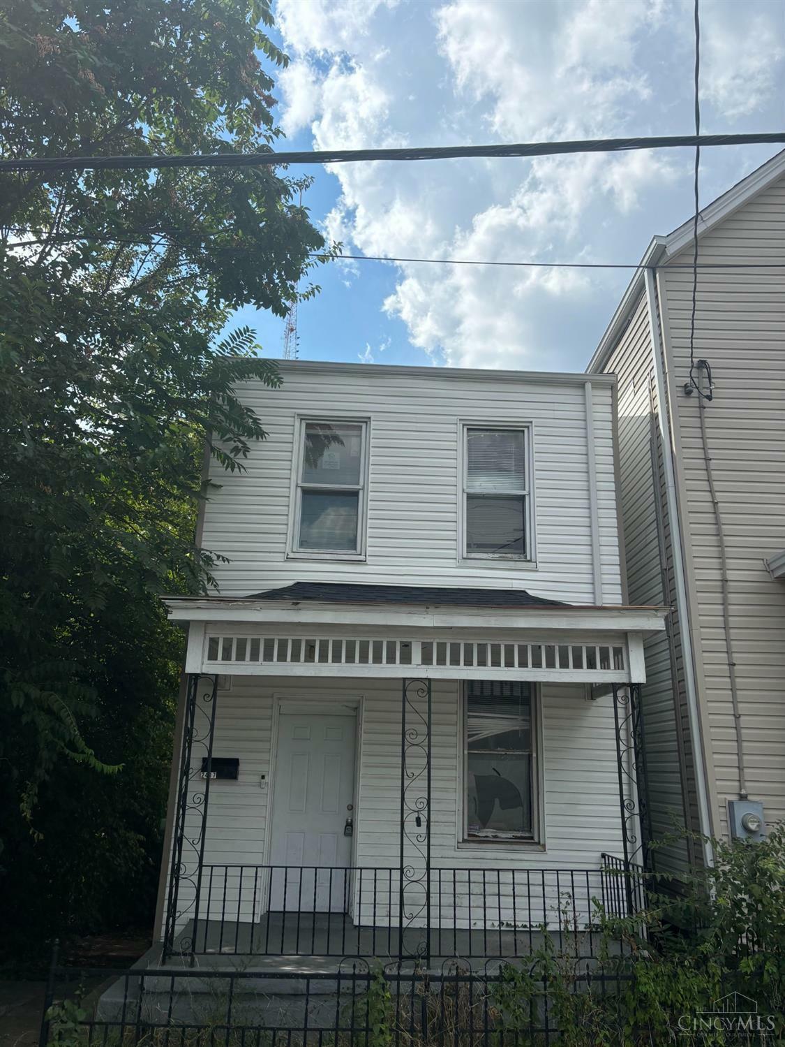 Property Photo:  2417 May Street  OH 45206 