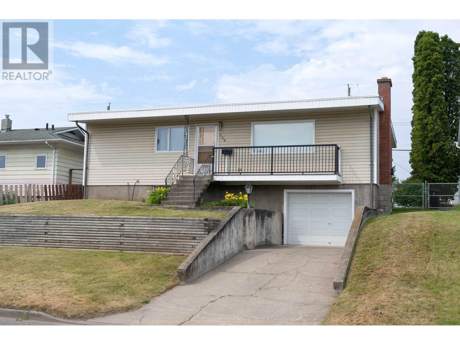 669 Freeman Street  Prince George BC V2M 2R3 photo