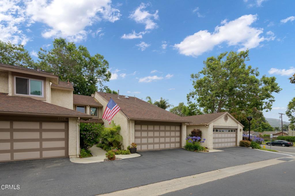 Property Photo: 2314 Hopi Lane CA 93001