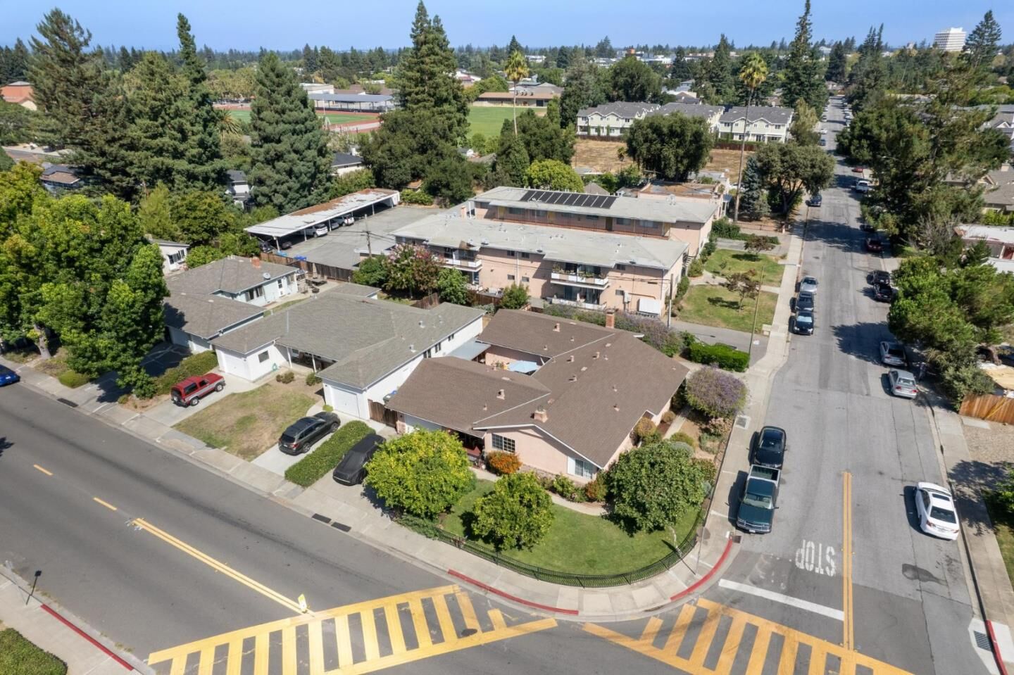 Property Photo:  1198 Boranda Avenue  CA 94040 