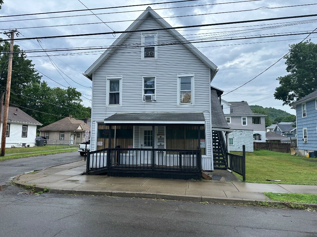 654 Chenango Street  Binghamton NY 13901 photo