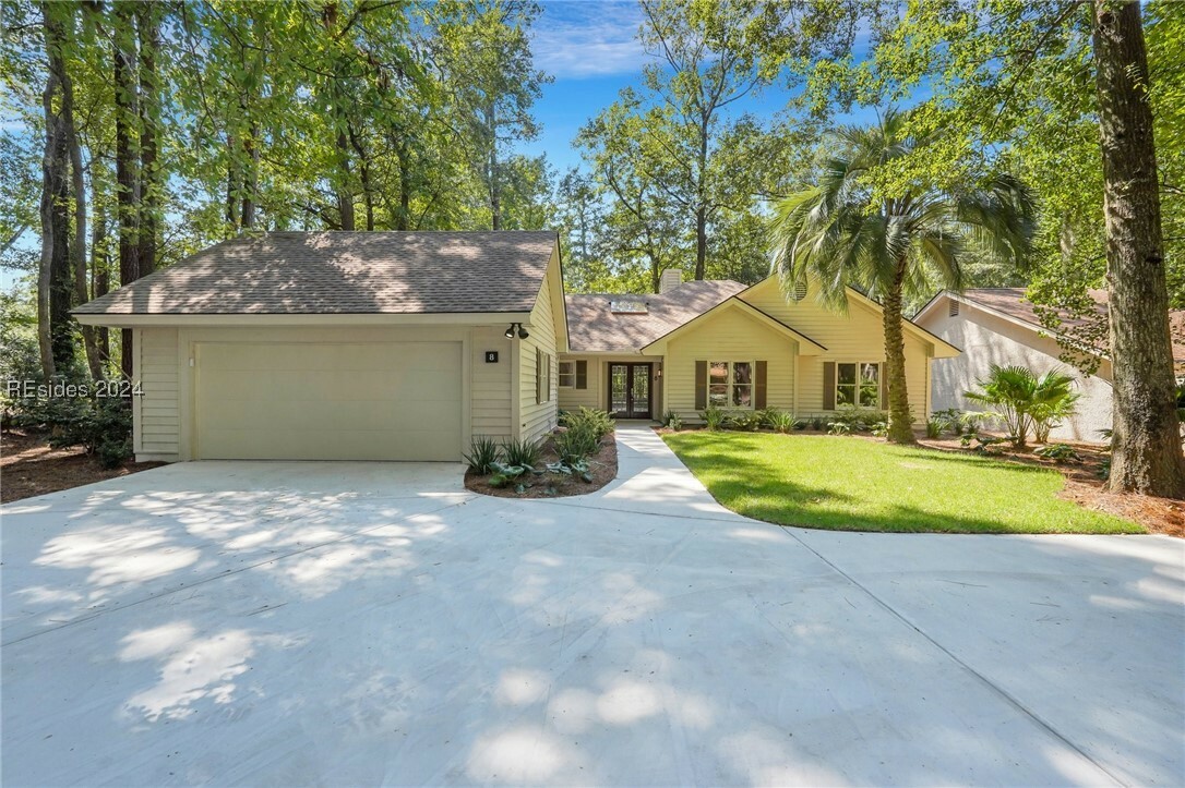 Property Photo:  8 Pineland Road  SC 29926 