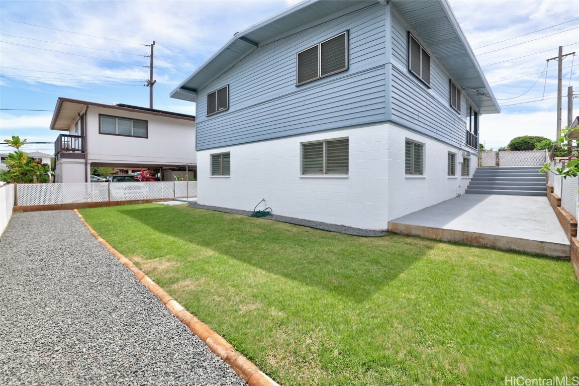 Property Photo:  3824 Harding Avenue  HI 96816 