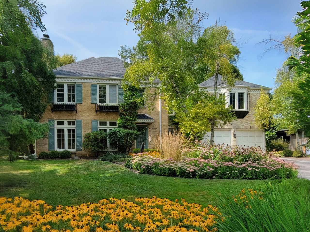 Property Photo: 9089 N Bayside Dr WI 53217