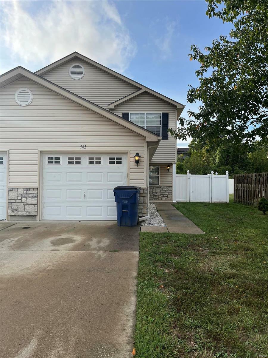 Property Photo: 743 Woodside Creek Drive MO 63028