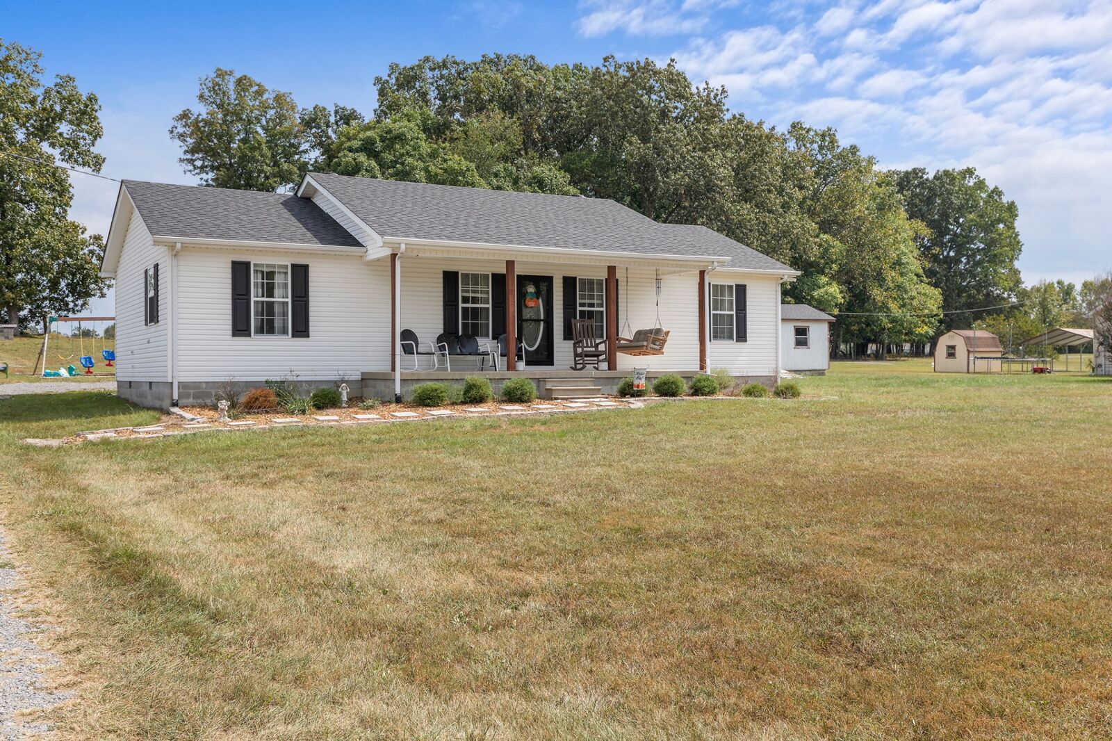 Property Photo:  3275 Blue Springs Rd  TN 37166 