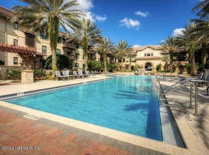 Property Photo:  955 Registry Boulevard 206  FL 32092 