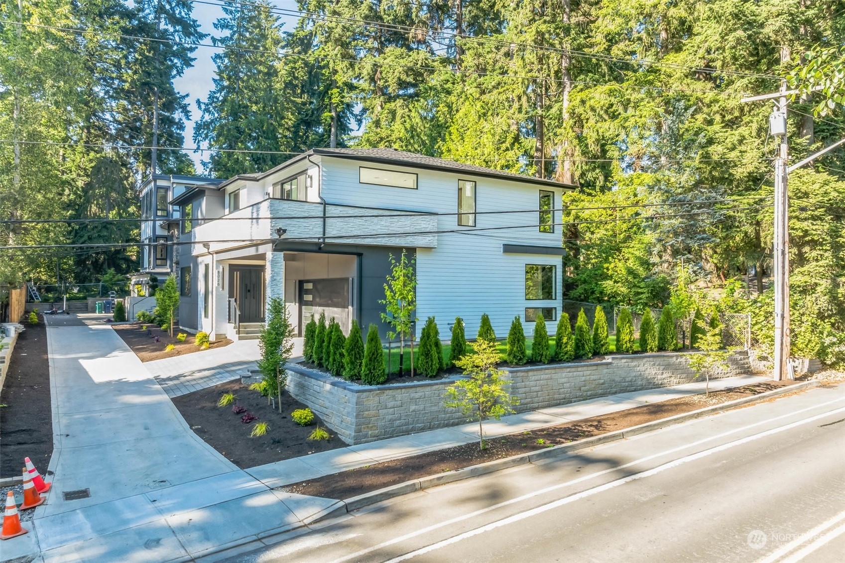 Property Photo:  8026 NE 123rd Street  WA 98034 