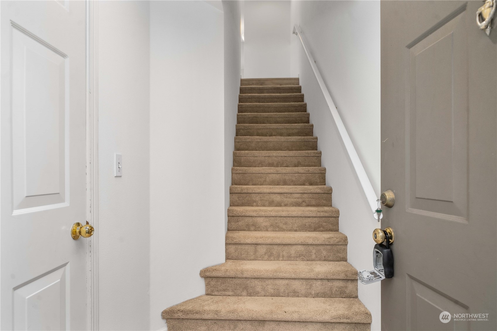 Property Photo:  4808 NE Sunset Boulevard B103  WA 98059 