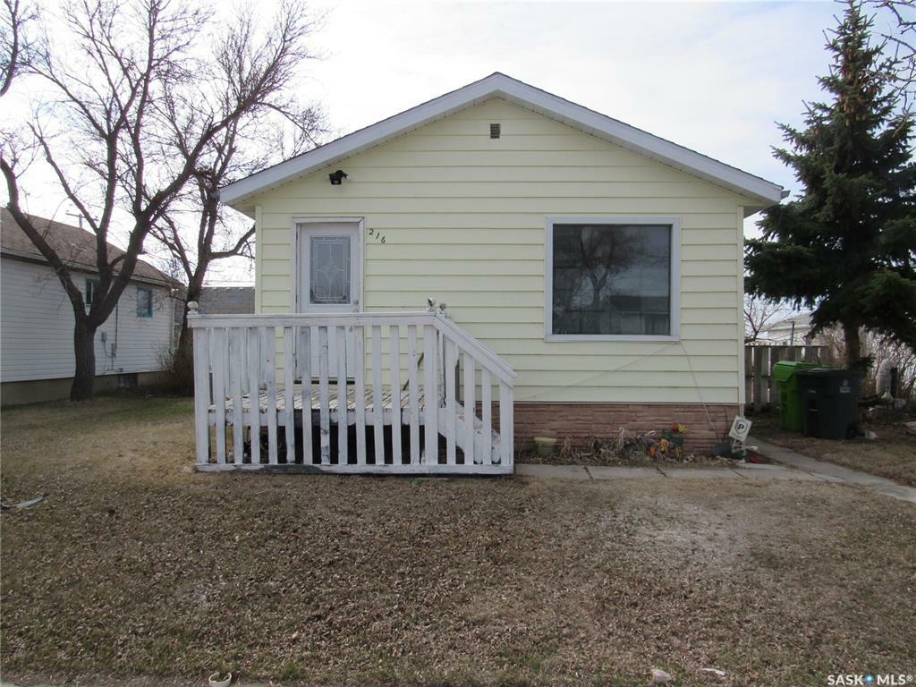 216 1st Avenue E  Rosetown SK S0L 2V0 photo