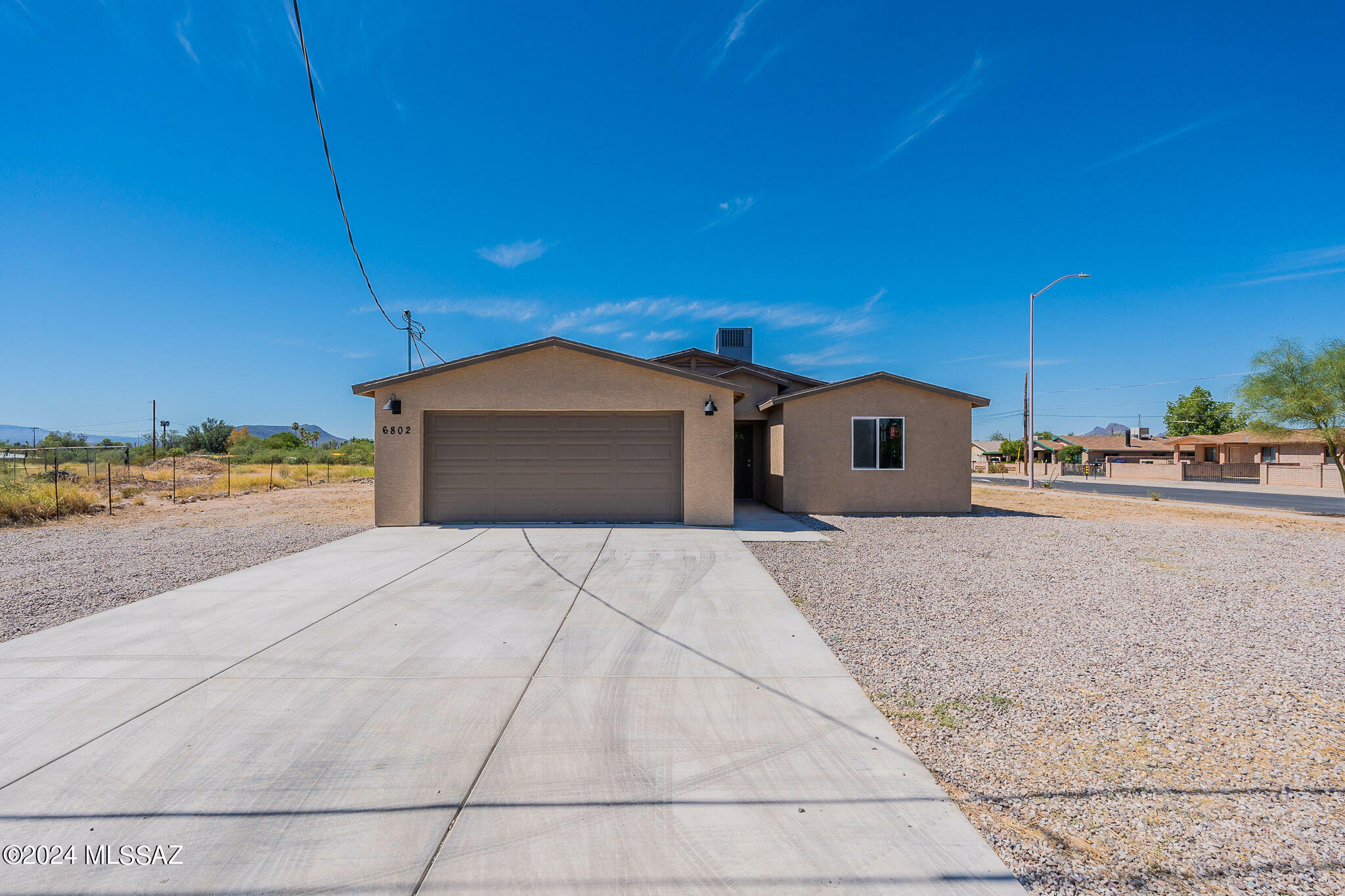 Property Photo:  6802 S Missiondale  AZ 85756 