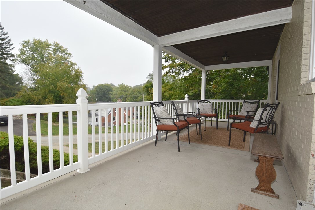 Property Photo:  4605 Sherwood Dr  PA 15236 