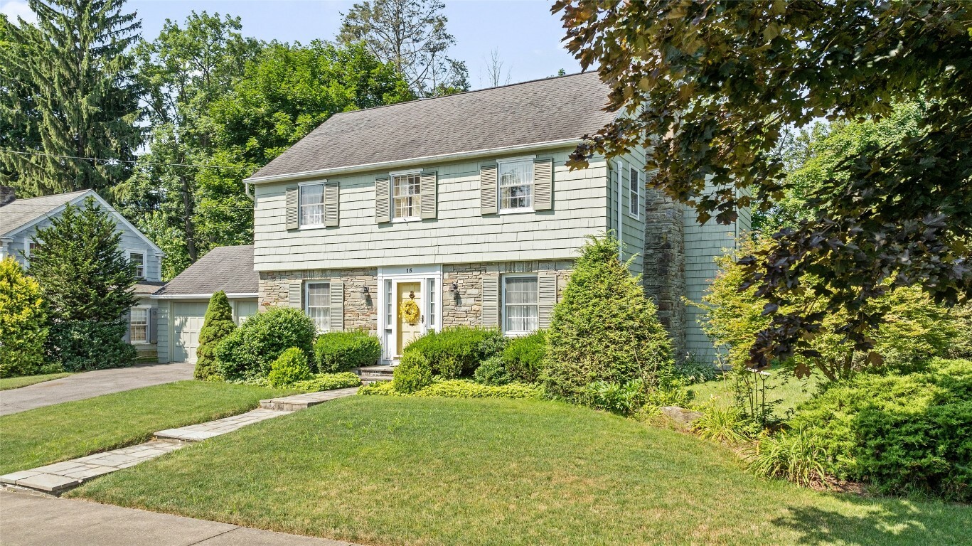 Property Photo:  15 Edgecomb Road  NY 13905 