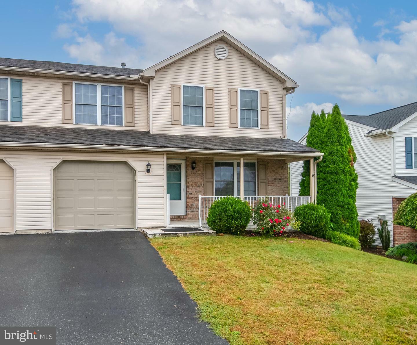 Property Photo:  374 Oneida Drive  PA 19608 