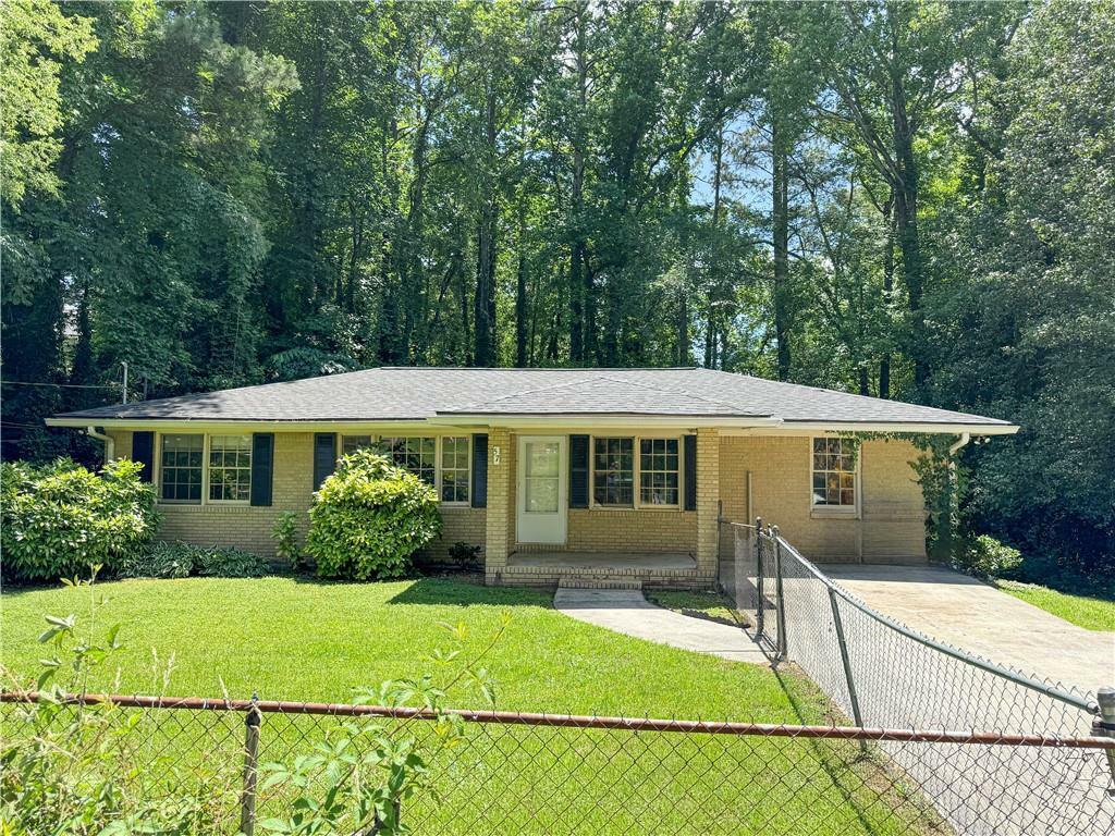 Property Photo: 57 Hillcrest Drive GA 30168