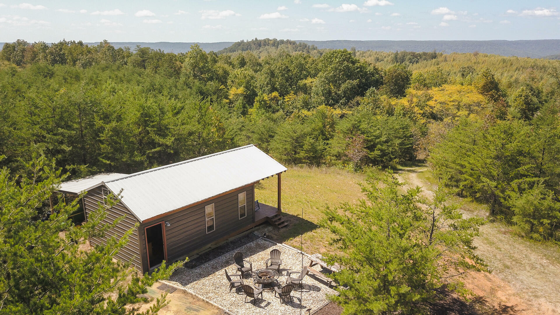 Property Photo:  100 Deer Wood Drive  TN 37375 