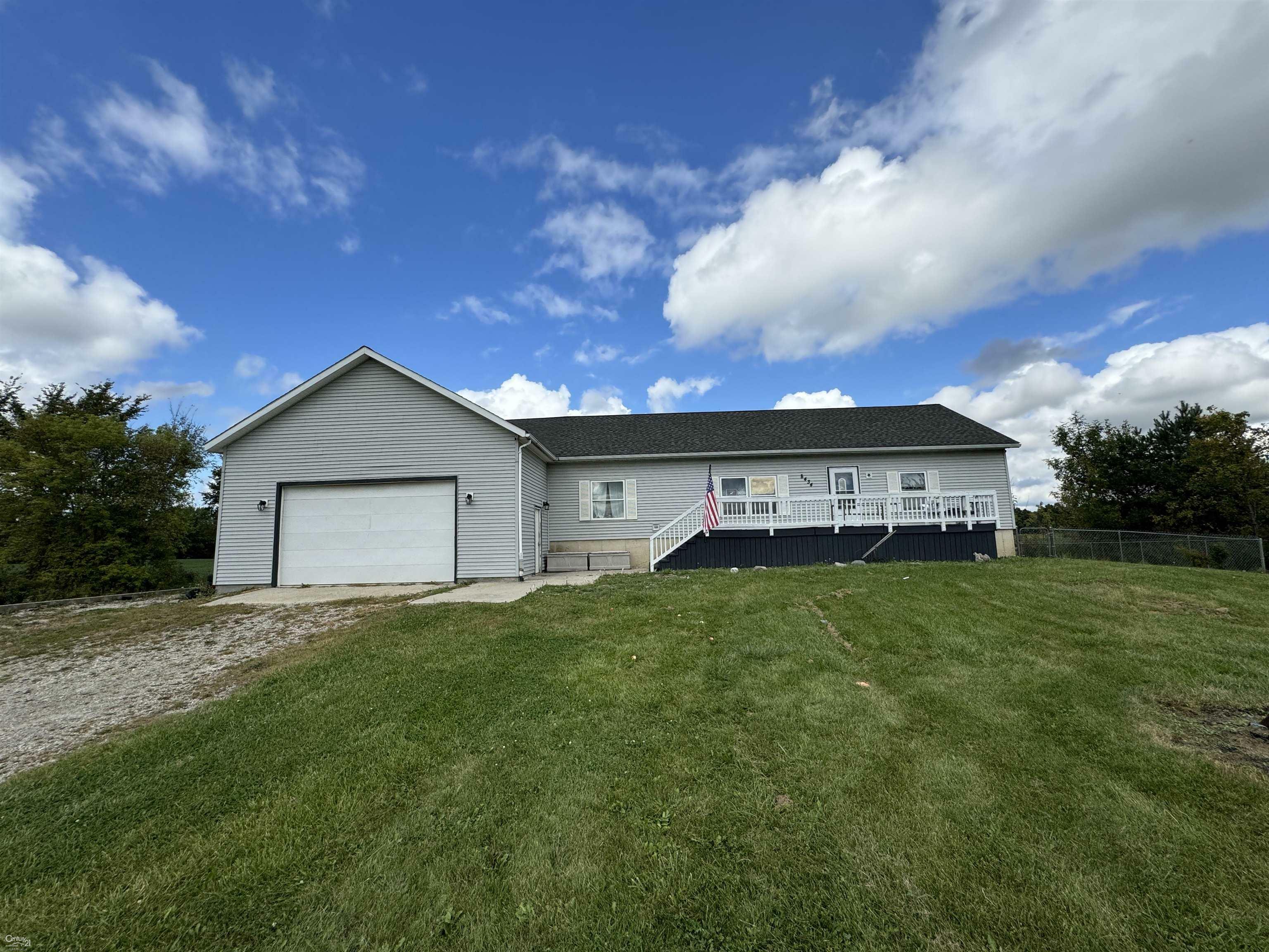 Property Photo:  8434 Cook Road  MI 48473 