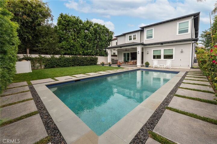 Property Photo: 2112 Ruhland Avenue CA 90278