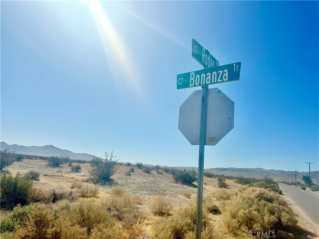 Property Photo:  28032 Rodeo Road  CA 92342 