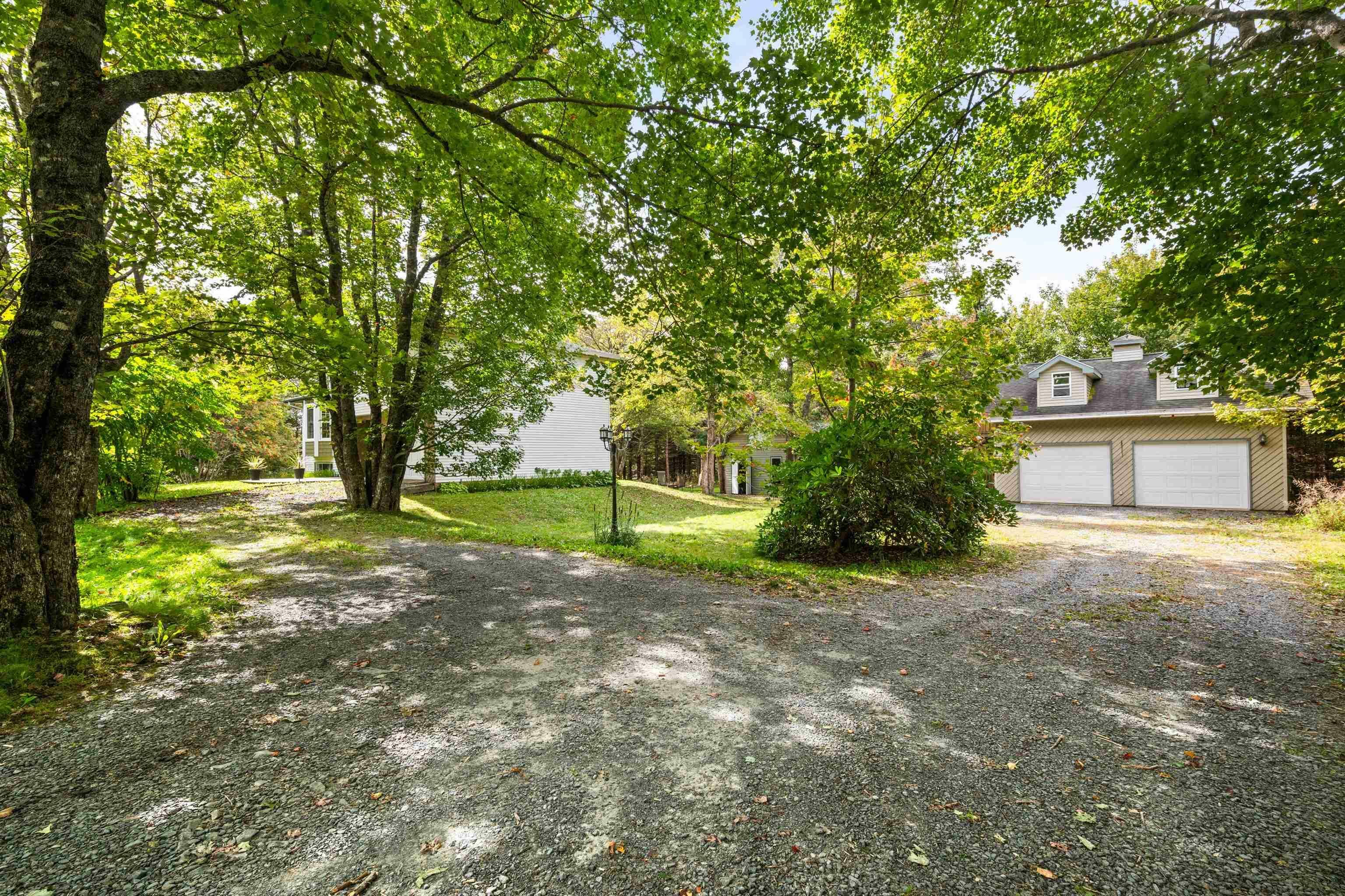 Property Photo:  51 Greenough Drive  NS B3E 1L2 