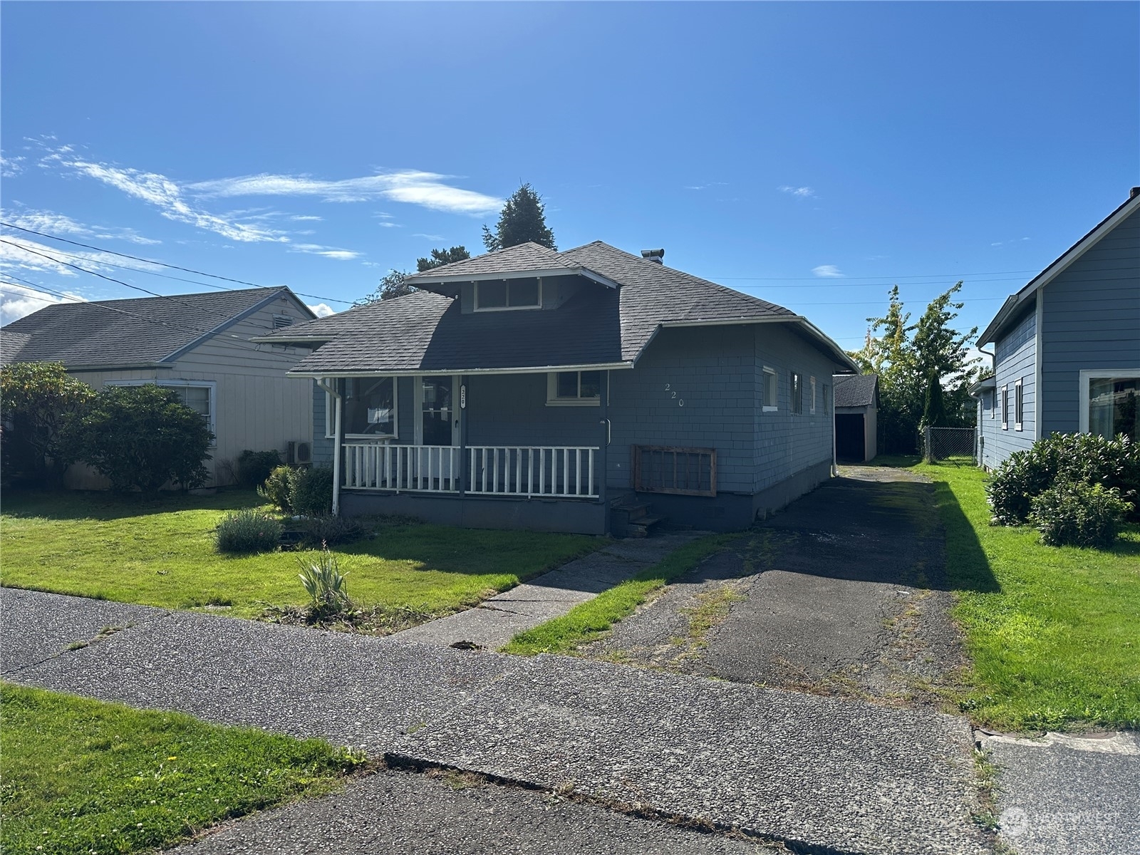 Property Photo:  220 Chenault Avenue  WA 98550 