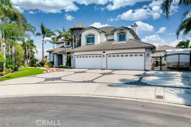 Property Photo:  27025 Daisy Circle  CA 92887 