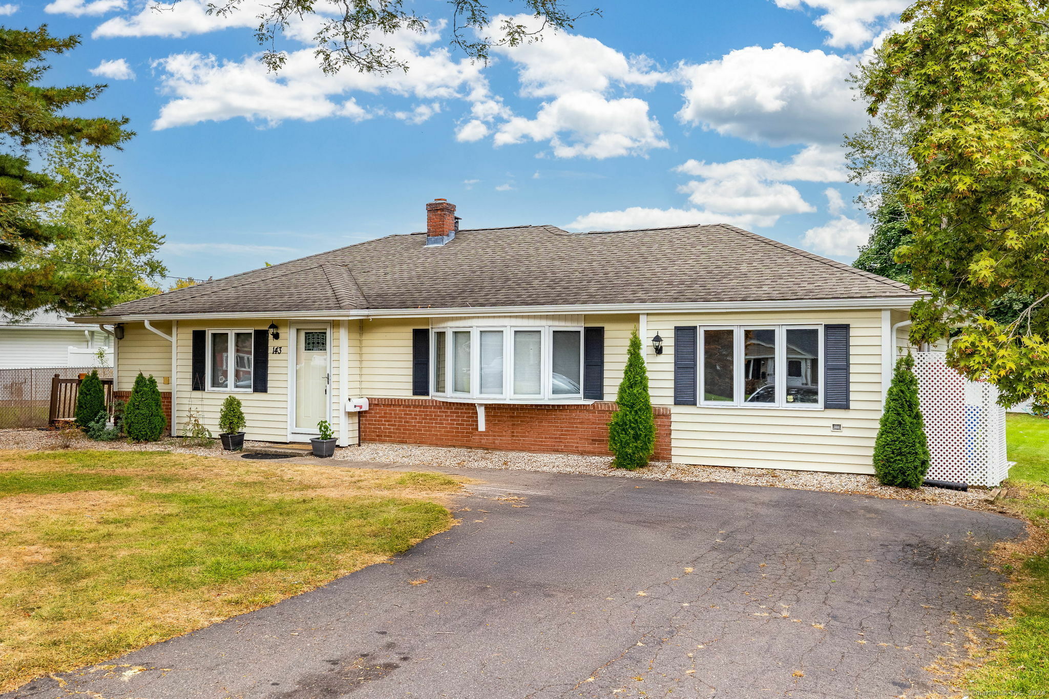 Property Photo:  143 Barnard Drive  CT 06111 