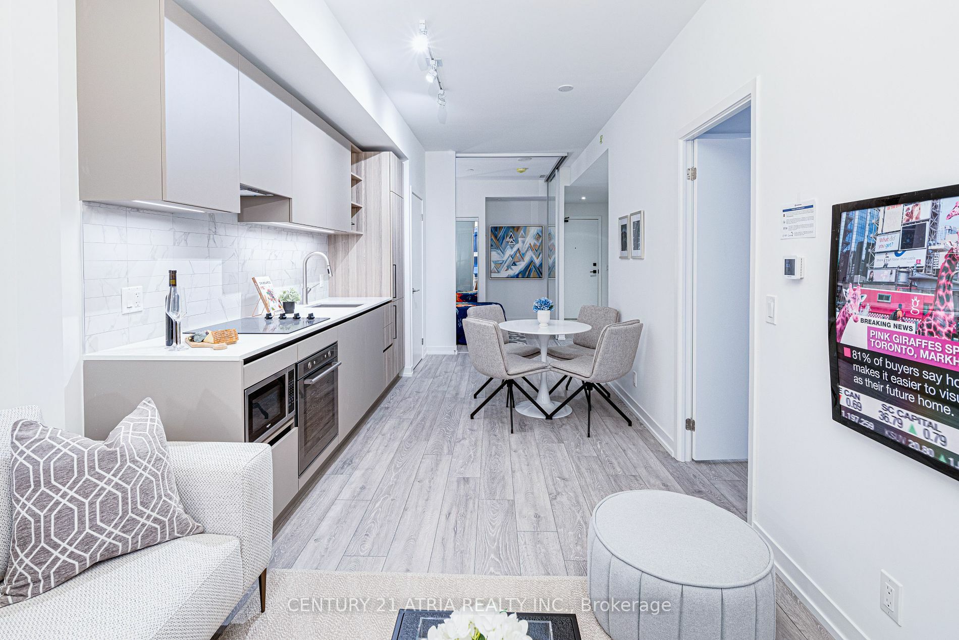 Property Photo:  55 Mercer St 308  ON M5V 0W4 