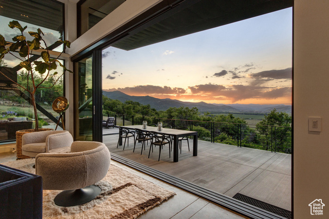 Property Photo: 27 Normans Way UT 84060