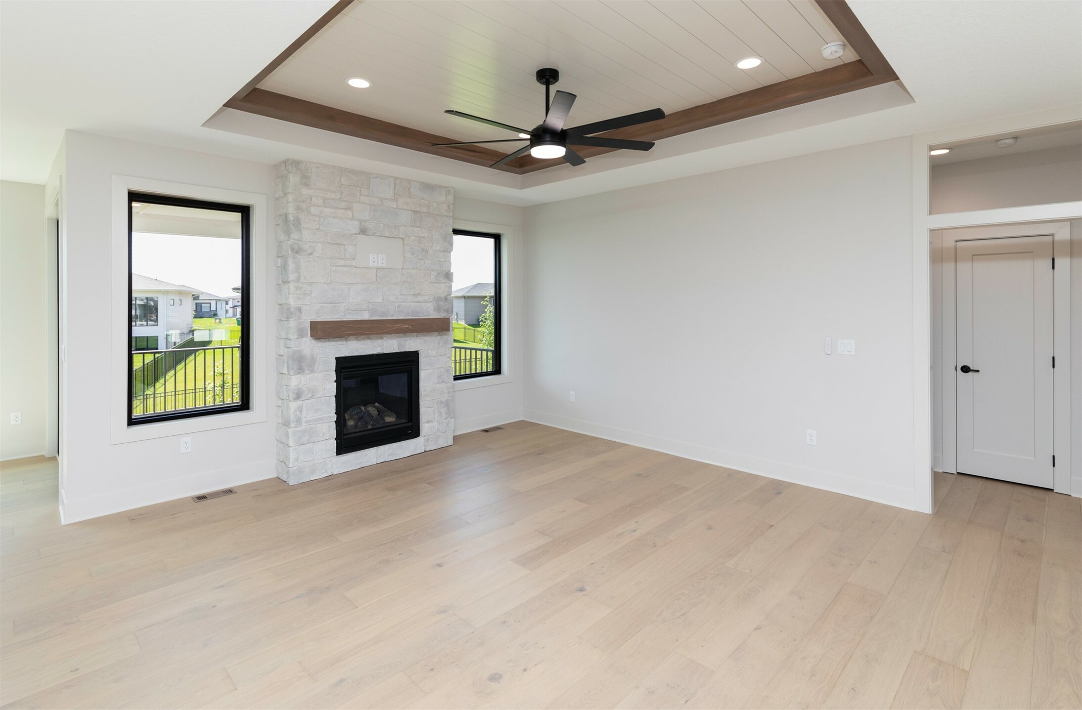 Property Photo:  18016 Tanglewood Drive  IA 50325 